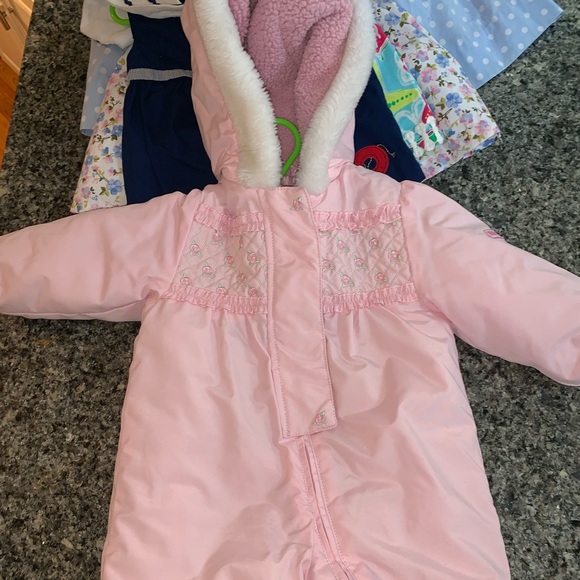 New snow suit - Picture 3 of 4